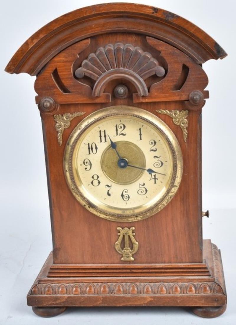 MUSIC BOX CLOCK, VINTAGE