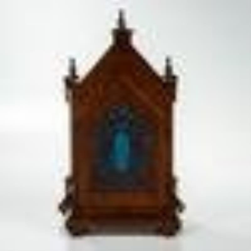 Large Gothic-style Burr Walnut Quarter-chiming Table Clock