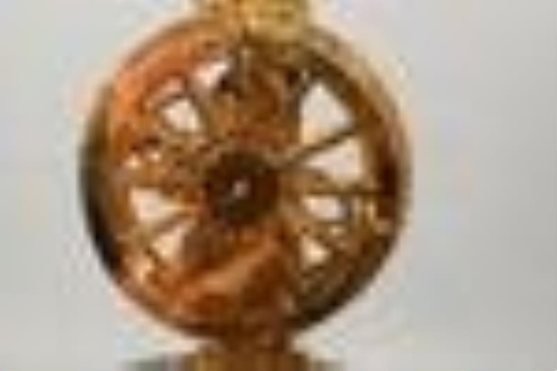 Oversized Upside Down Swinger Clock