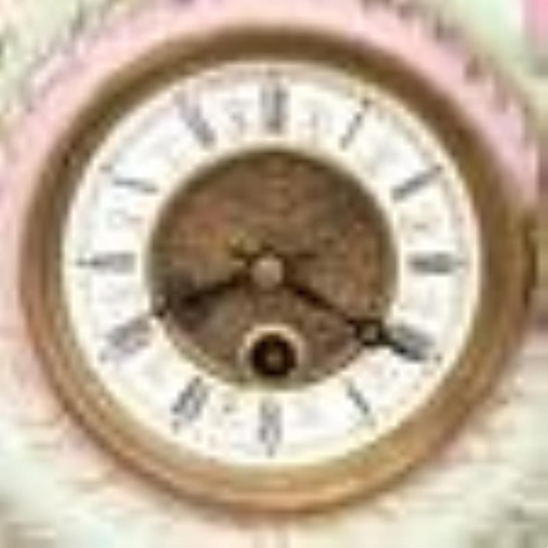 China Shelf Clock