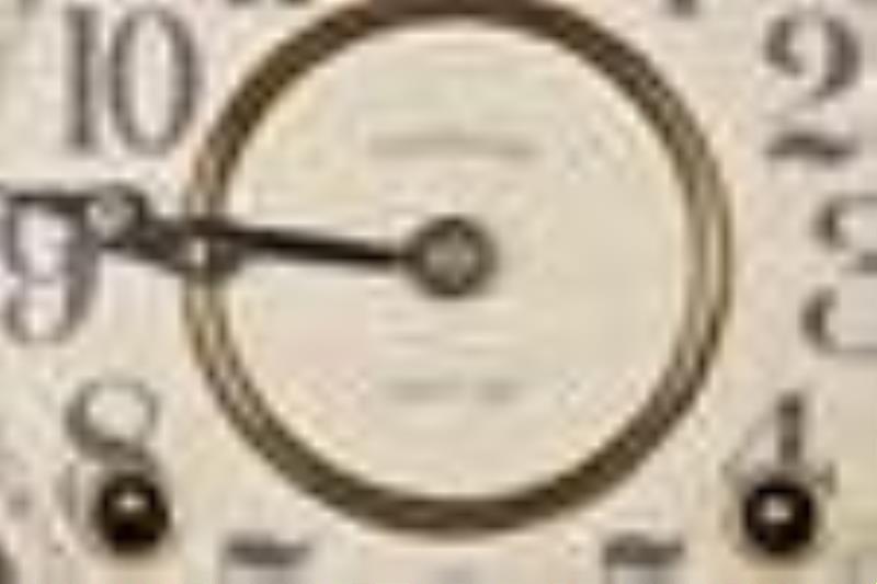 E. Ingraham & Co. Klondike shelf clock for Butler Brothers