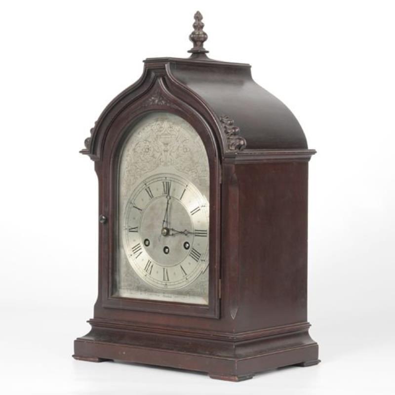 Fine early 1900 gothic bracket clock