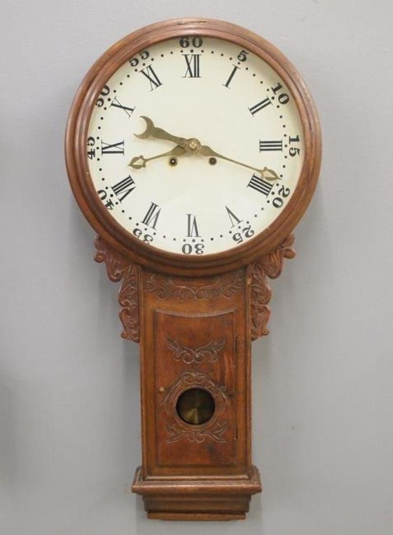 English Tavern clock