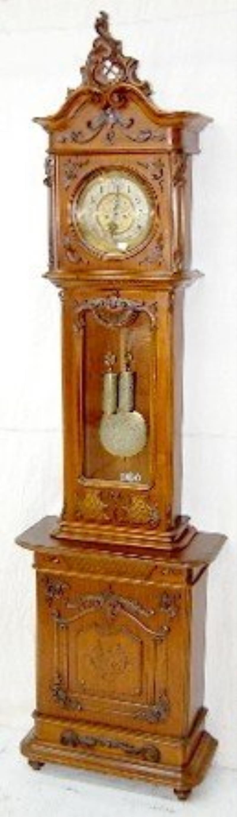 Ornate German Schlenker-Kienzel Floor Regulator