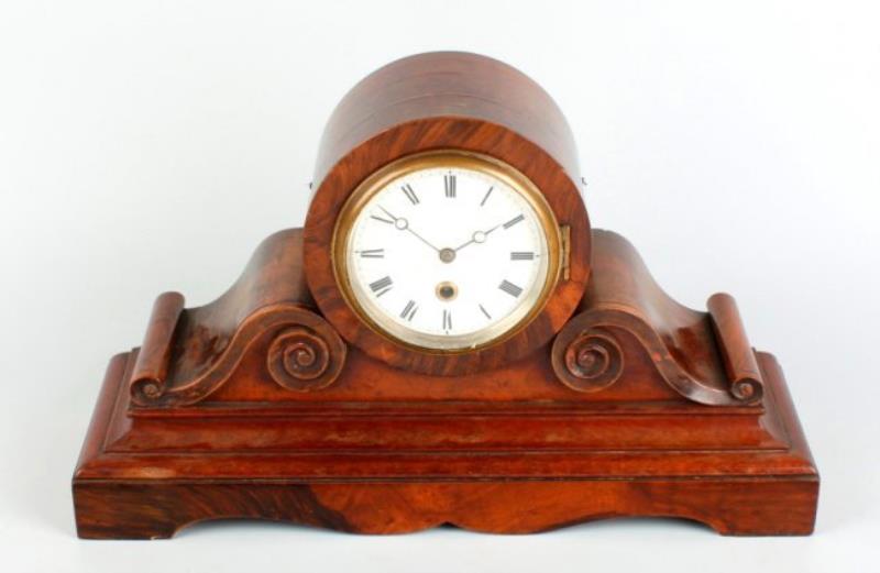 Three early 20th century mahogany mantel clocks