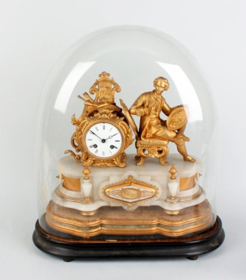 A late 19th century French gilt metal mantel clock