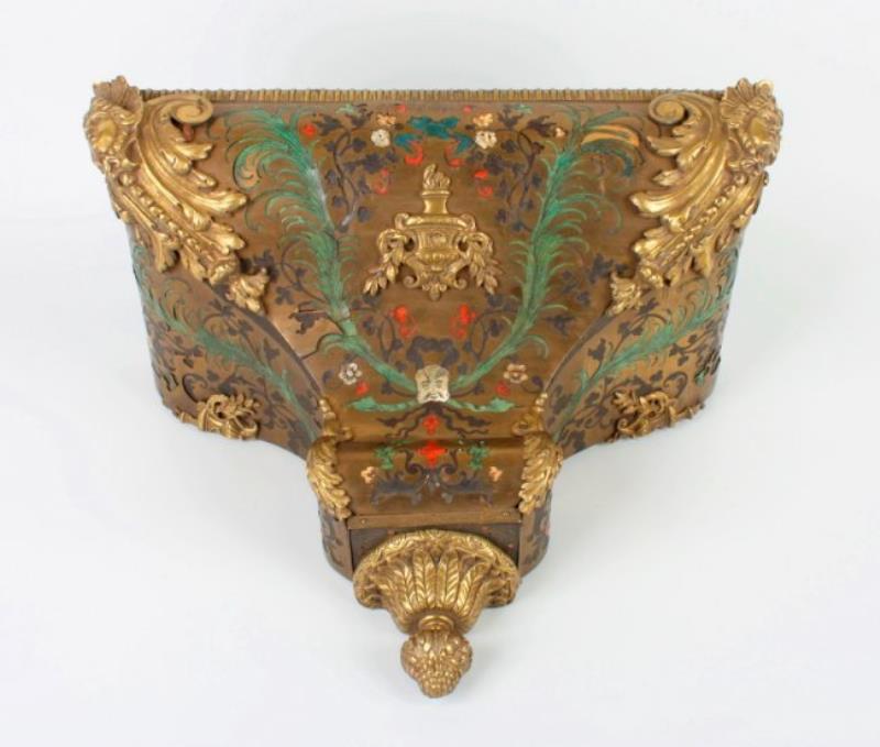 A good 18th century French contra-boulle clock bra