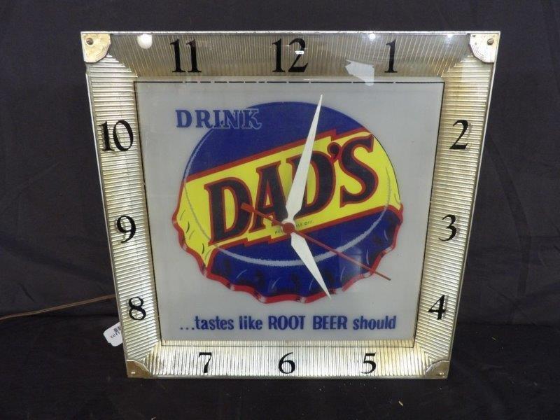 Dad's Root Beer lighted clock