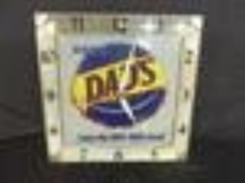 Dad's Root Beer lighted clock