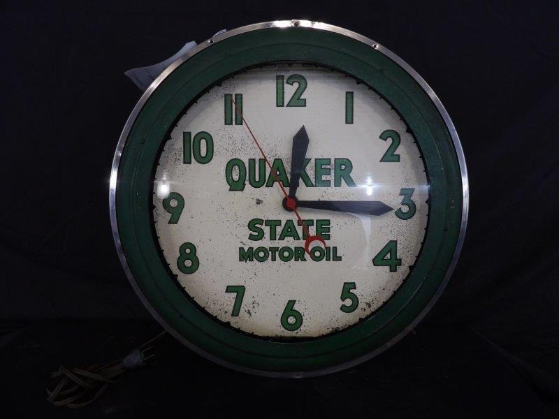 Awesome 1949 Quaker State motor oil neon clock