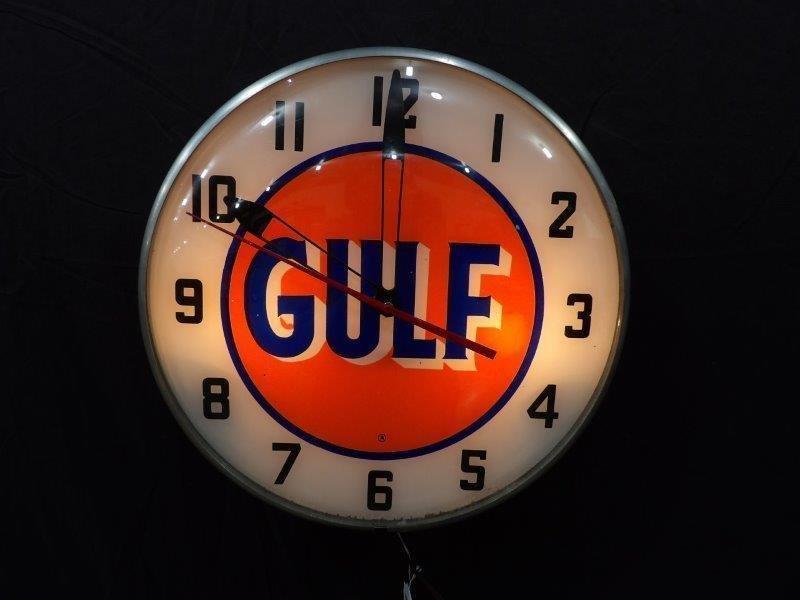 Gulf lighted Swihart clock