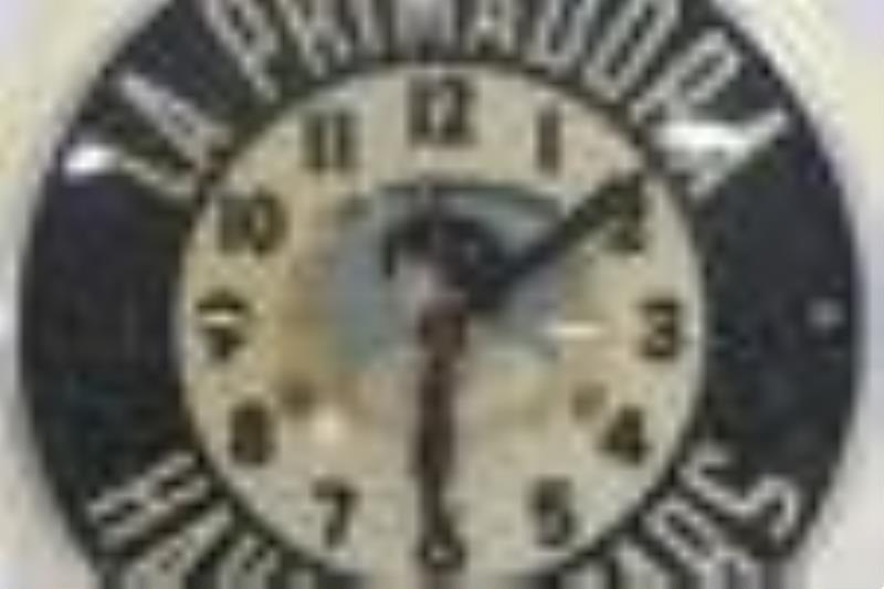 Vintage La Primadora Havana Cigars Lighted Clock