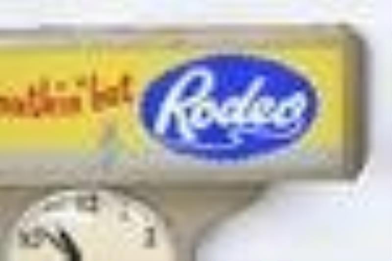 Vintage Rodeo Beer Lighted Glass Adv Clock