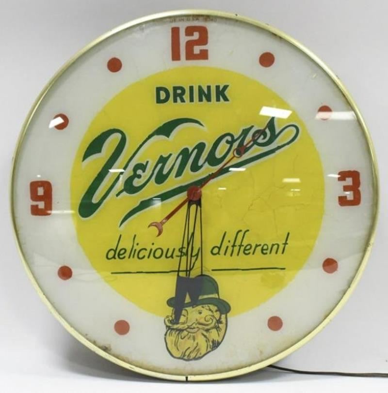 Vintage 20″ Vernors Drink Lighted Adv Clock Price Guide