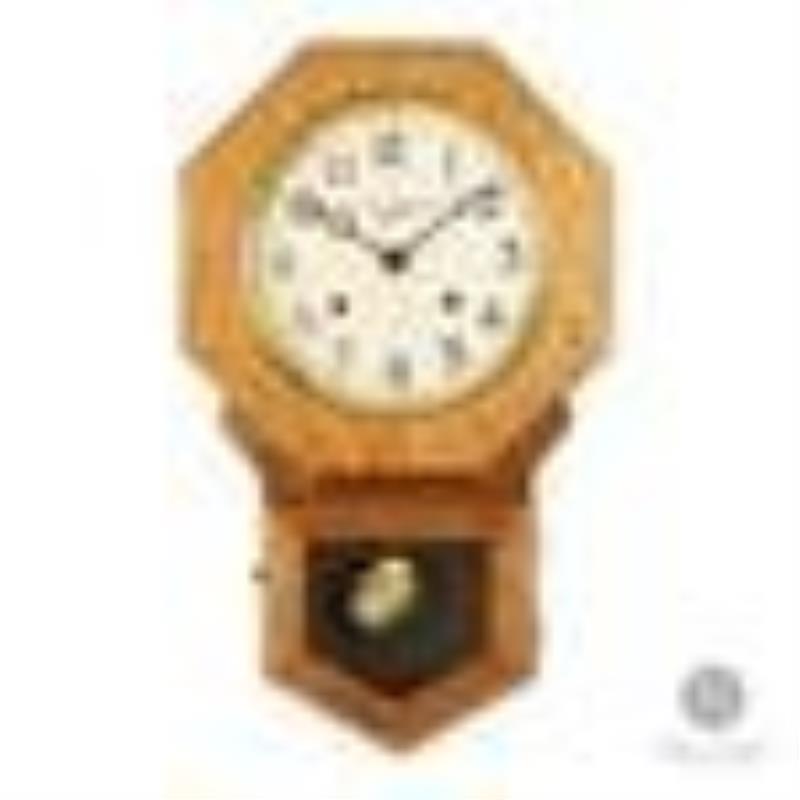 Pequegnat Preston Kitchen Clock