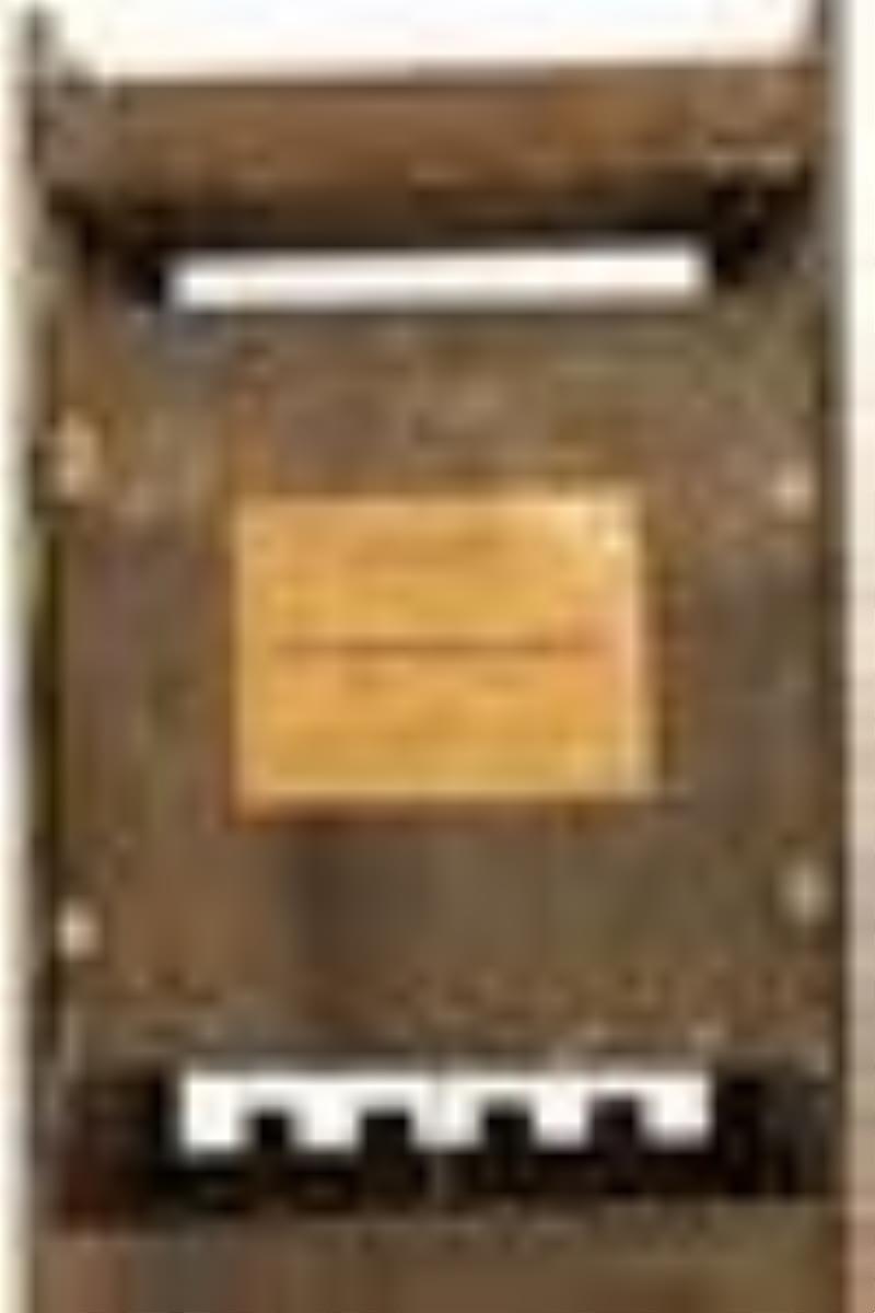 Pequegnat Midget Shelf Clock