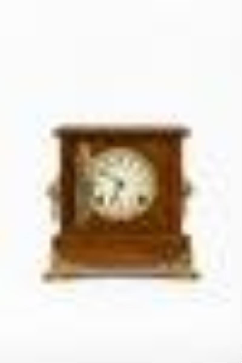 Pequegnat Ward Shelf Clock