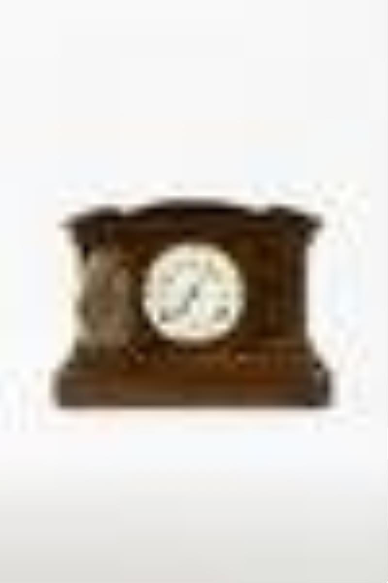 Pequegnat Brampton Shelf Clock