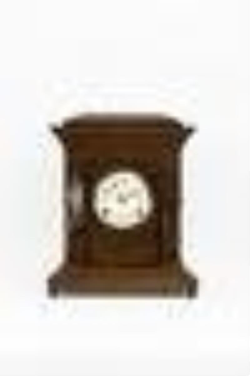 Pequegnat Victoria Shelf Clock