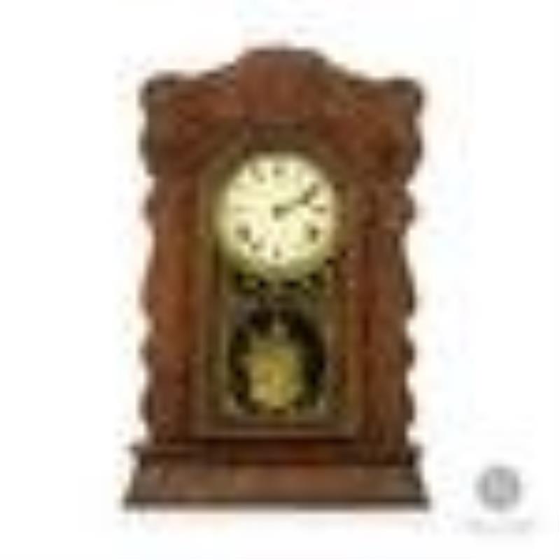 Pequegnat Canuck Shelf Clock