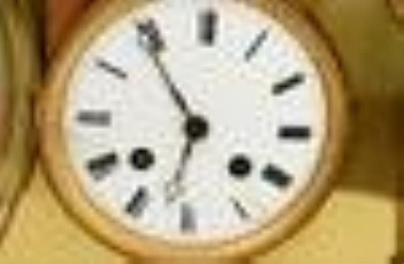 French Egyptian Revival Gilt Bronze Mantel Clock