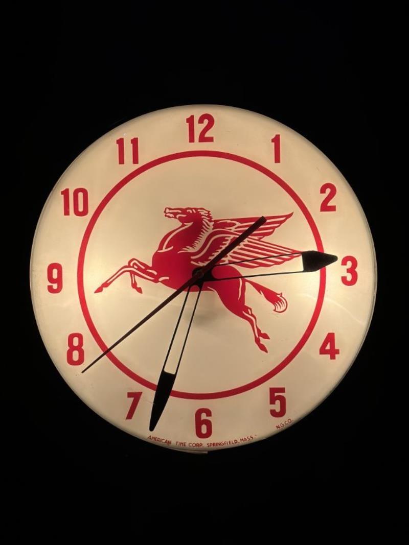 Mobil Pegasus 15" Lighted American Time Corp Clock