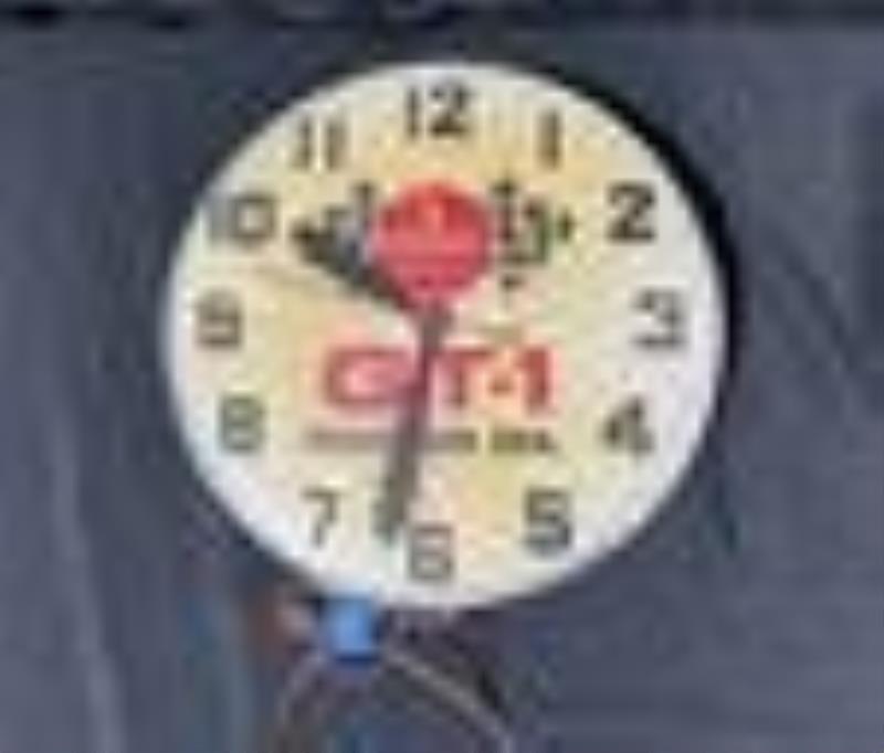 Kendall GT-1 Racing Motor Oil Lighted Advertising Clock