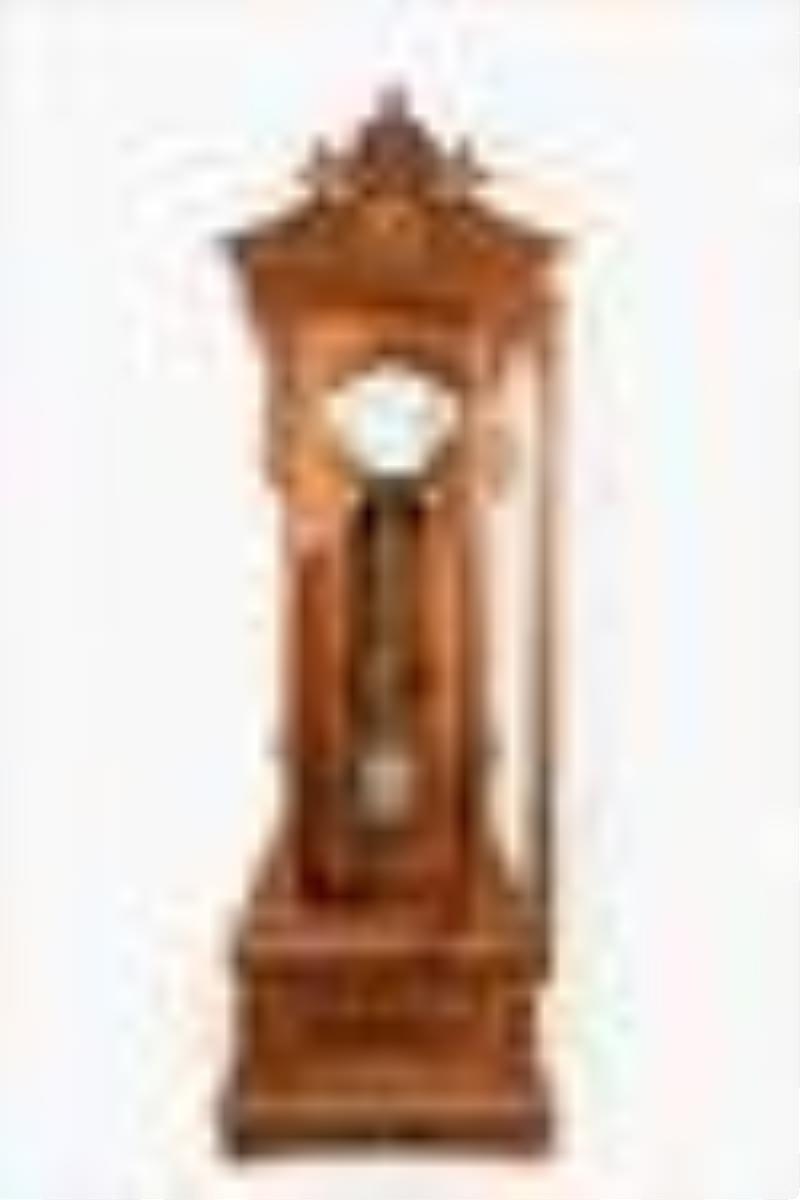 Wm. L. Gilbert Clock Co. Regulator No. 16 Standing jeweler's regulator