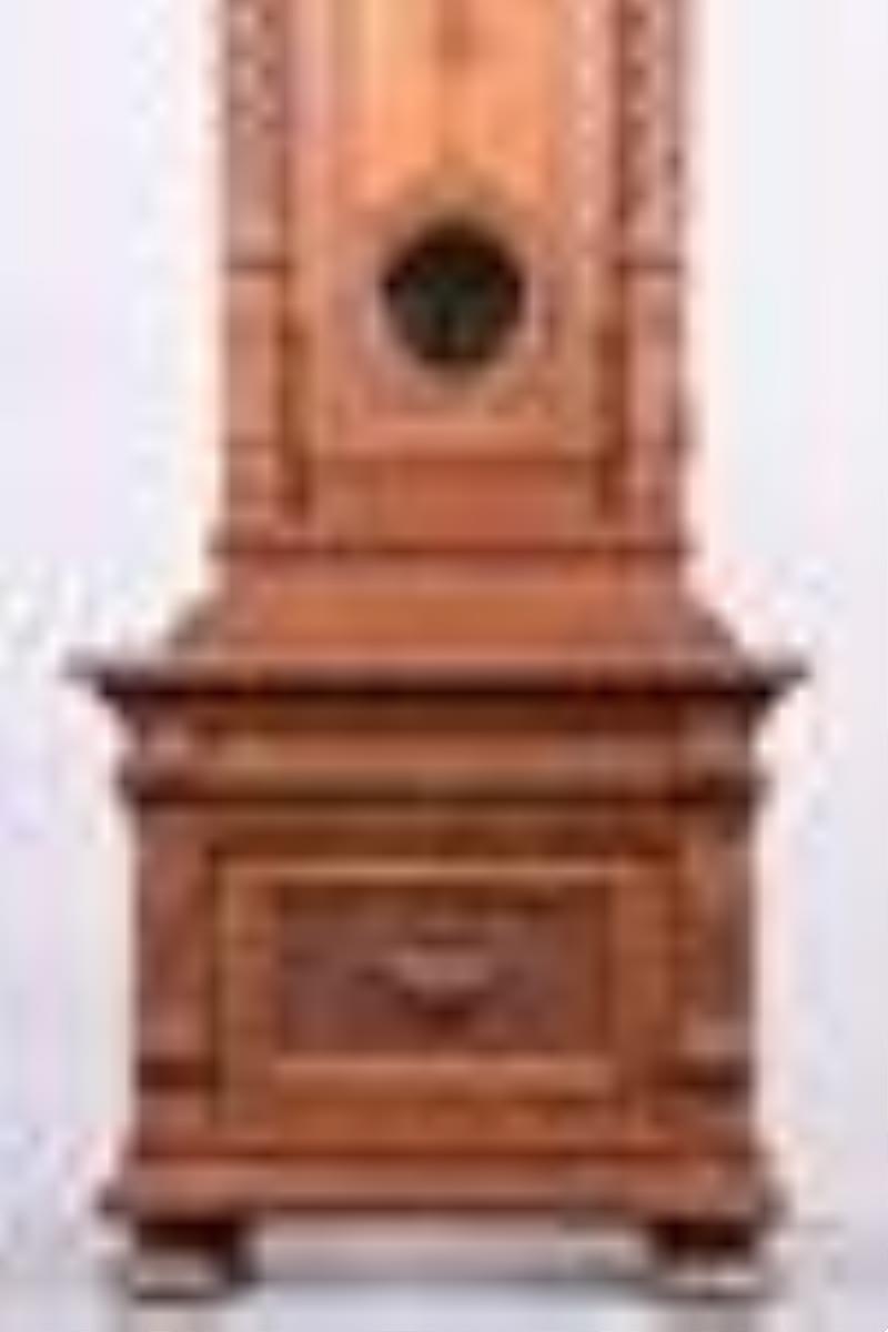 A month going grand sonnerie standing Vienna regulator clock