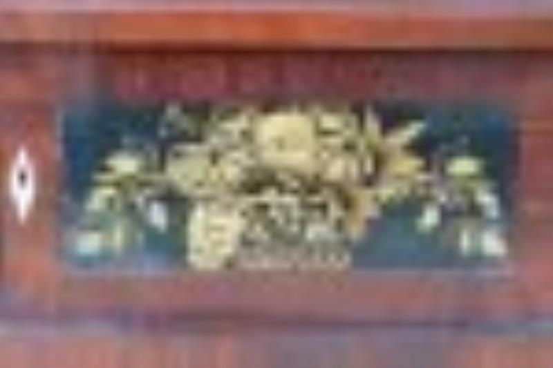 Spencer, Hotchkiss & Co. Salem Bridge, CT Shelf Clock