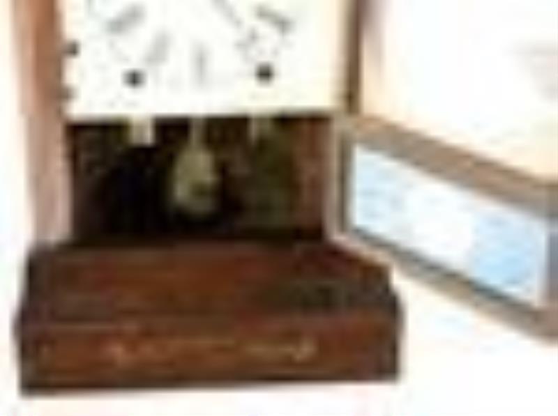 JC Brown Large Cottage Shelf Clock