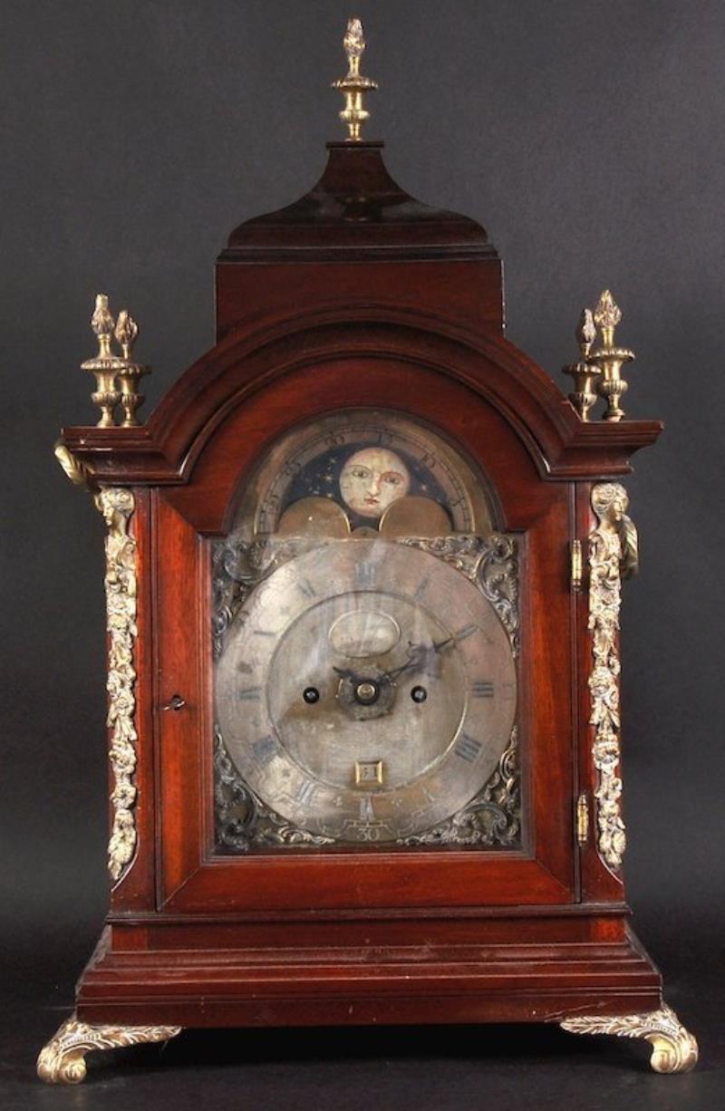 AN 18TH CENTURY ENGLISH BRACKET CLOCK BY JOHN DOWSON,