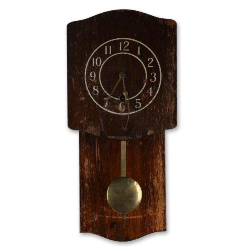 Rare Pequegnat “Daisy” (Rounded) Wall Clock