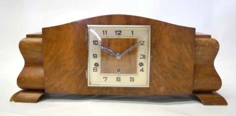1930’s  Mantel Clock