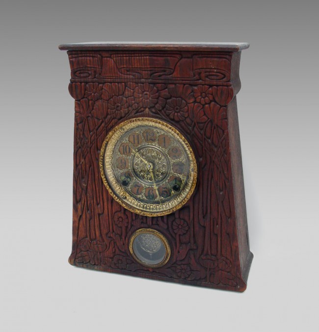 GILBERT ARTISAN ARTS & CRAFTS OAK MANTLE CLOCK
