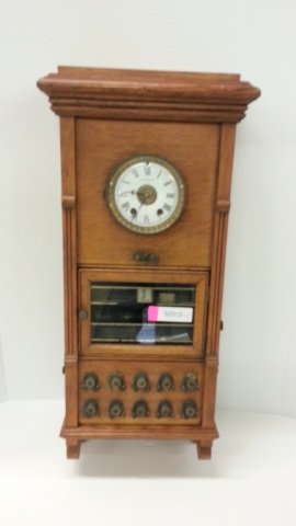 Seth Thomas  Oak Hotel Clock