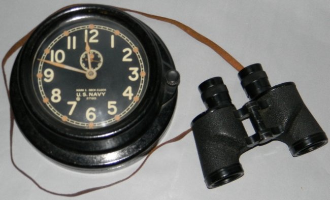 U.S. NAVY MARK I CHELSEA CLOCK BAKELTE BINOCULARS