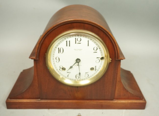 Seth Thomas Sonora Chime mantle clock. Brass plat